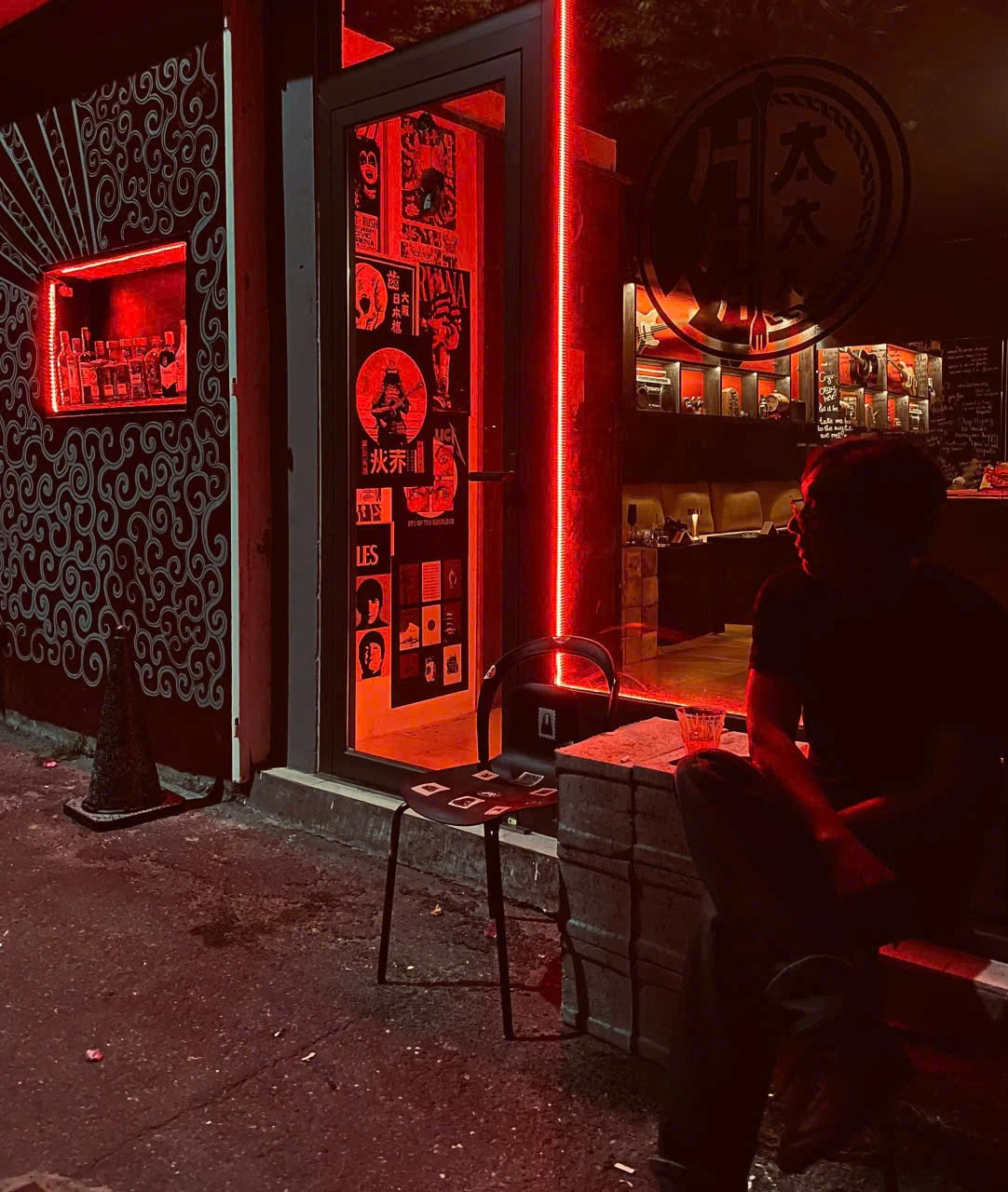 A quieter hidden bar interior in Hai Chau