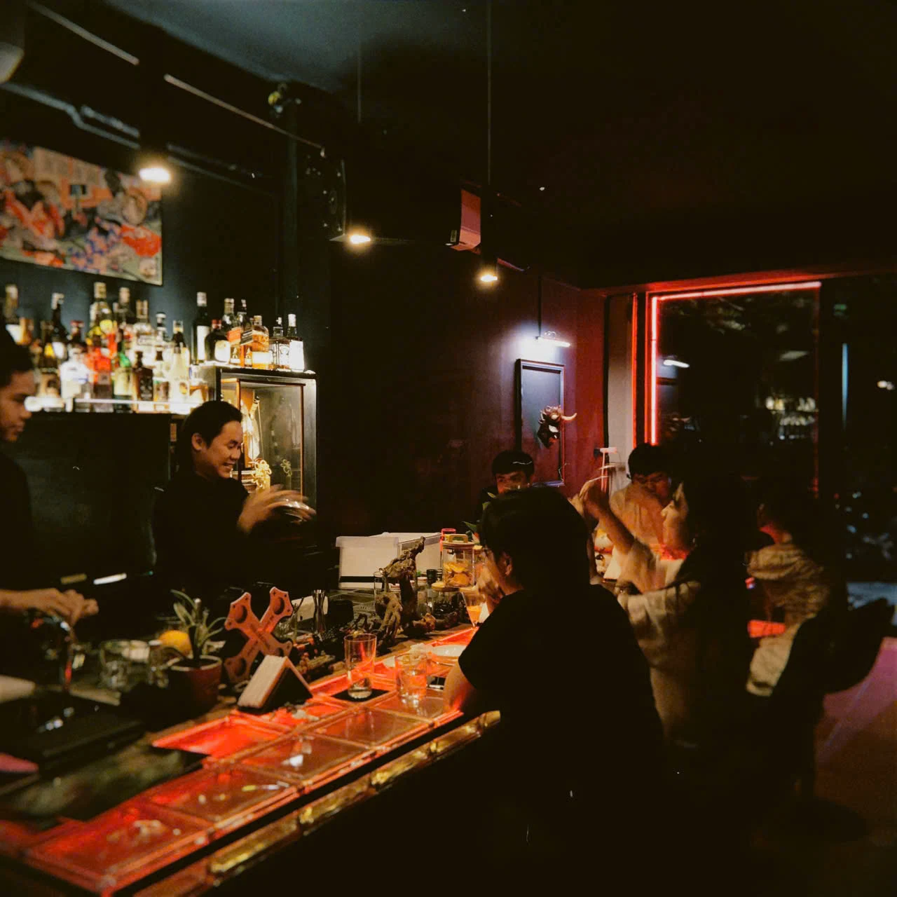 Surprise Me bespoke cocktail mood